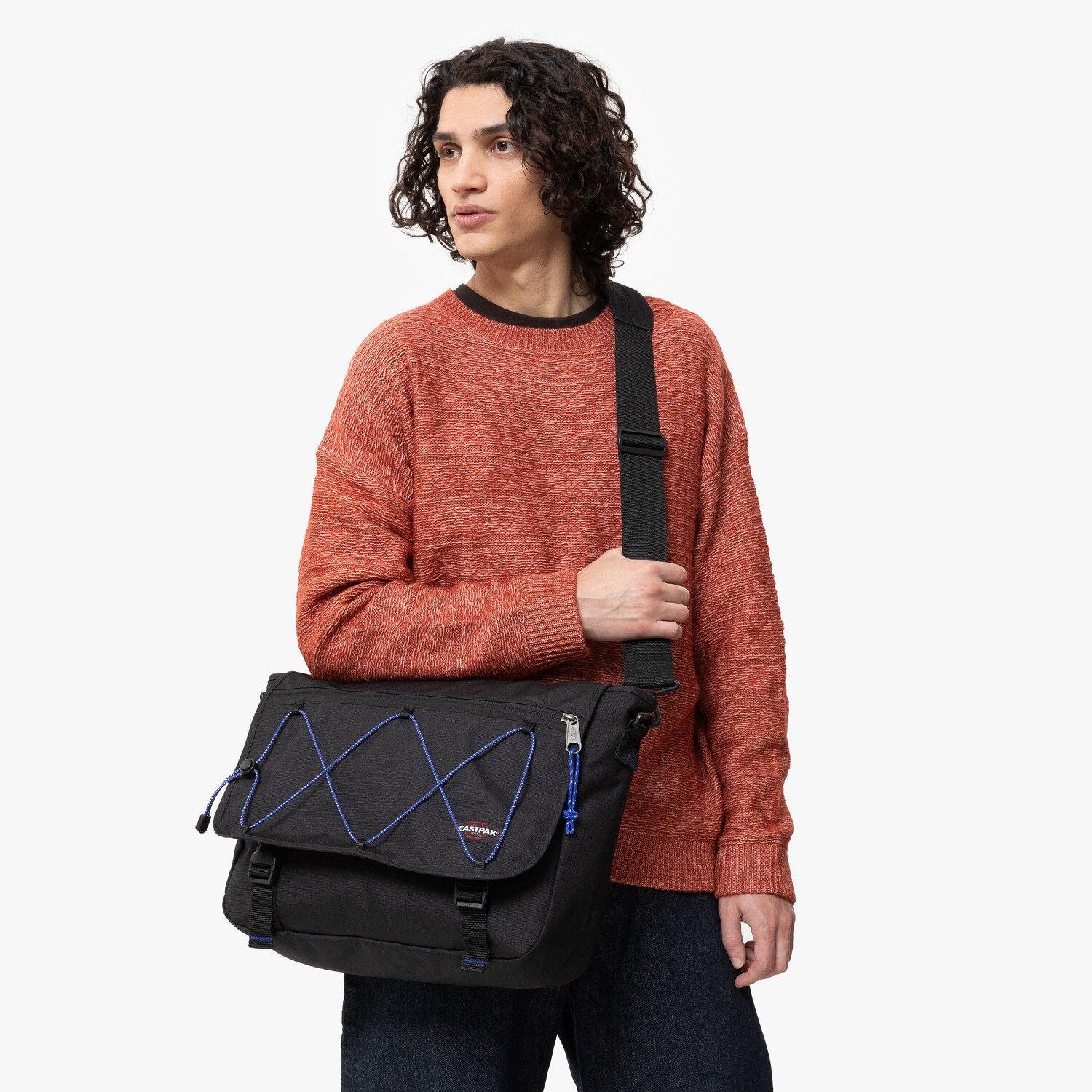 Eastpak Delegate Messenger 38.5 cm Compartiment pour ordinateur portable outsite blue sur Bagage24